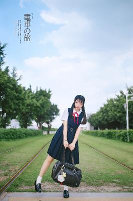 50岁阿姨竟能免费观看电视剧？快来一探究竟！